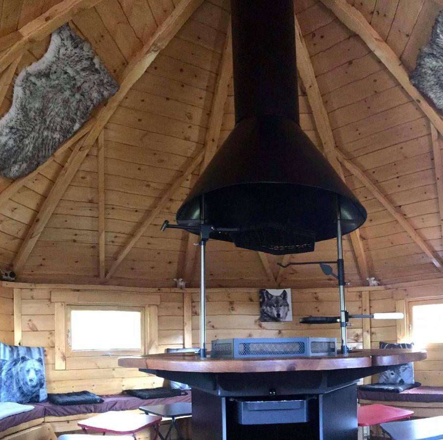 La Pierre Trouee Chambre D'Hotes Châteauneuf-de-Randon Eksteriør bilde